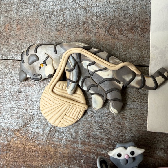 Vintage Cat Brooch Pin Lot Tigre Lis Polymer Clay Wearable Art Jewelry Handmade - Picture 6 of 12